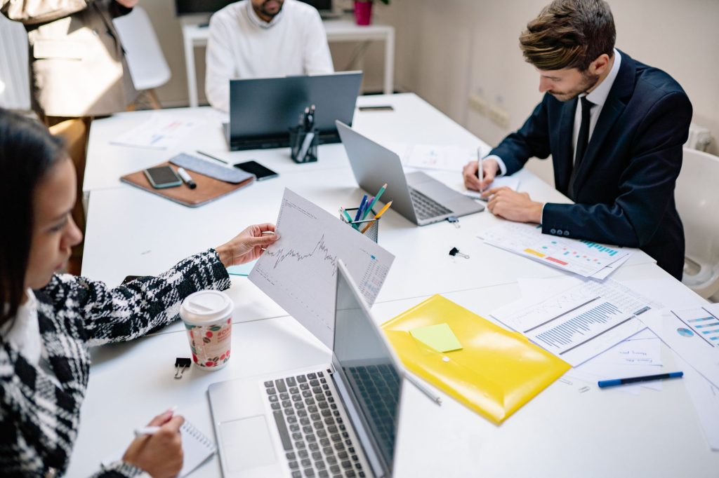 Quel CRM pour une TPE : comparatif pratique