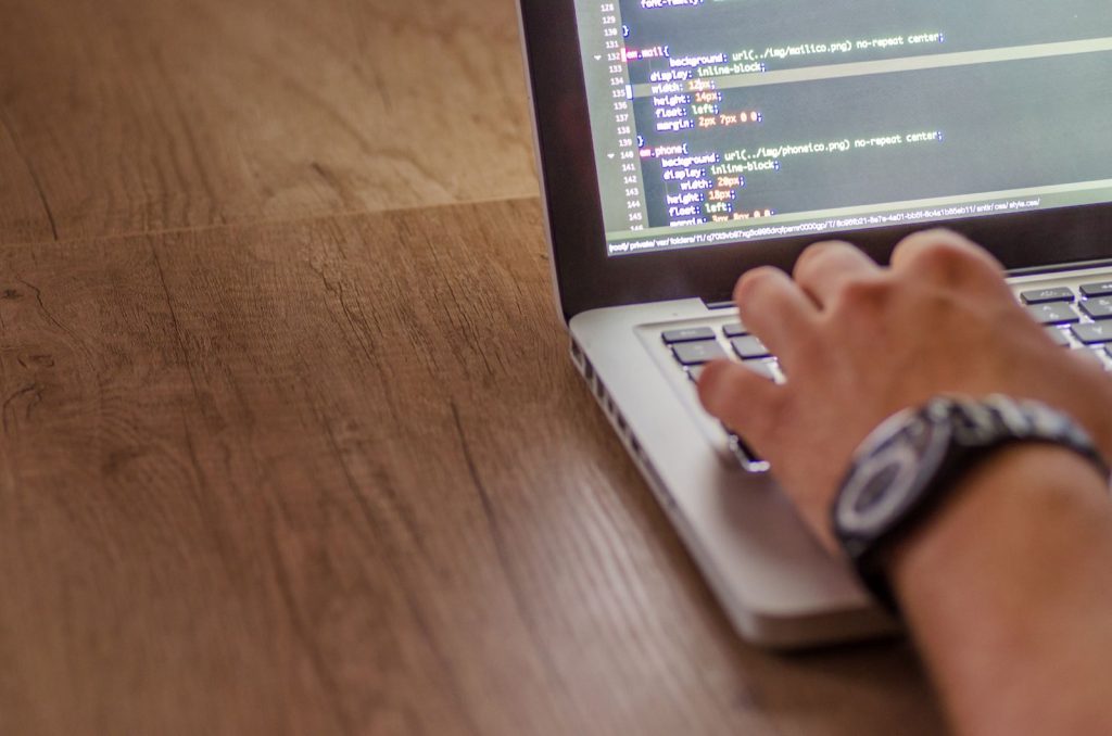Création de site internet à Pornic : un site WordPress qui vous appartient